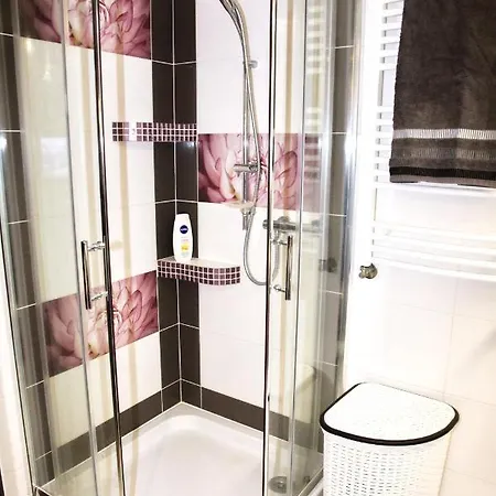 Felicity Studio * Λούμπλιν